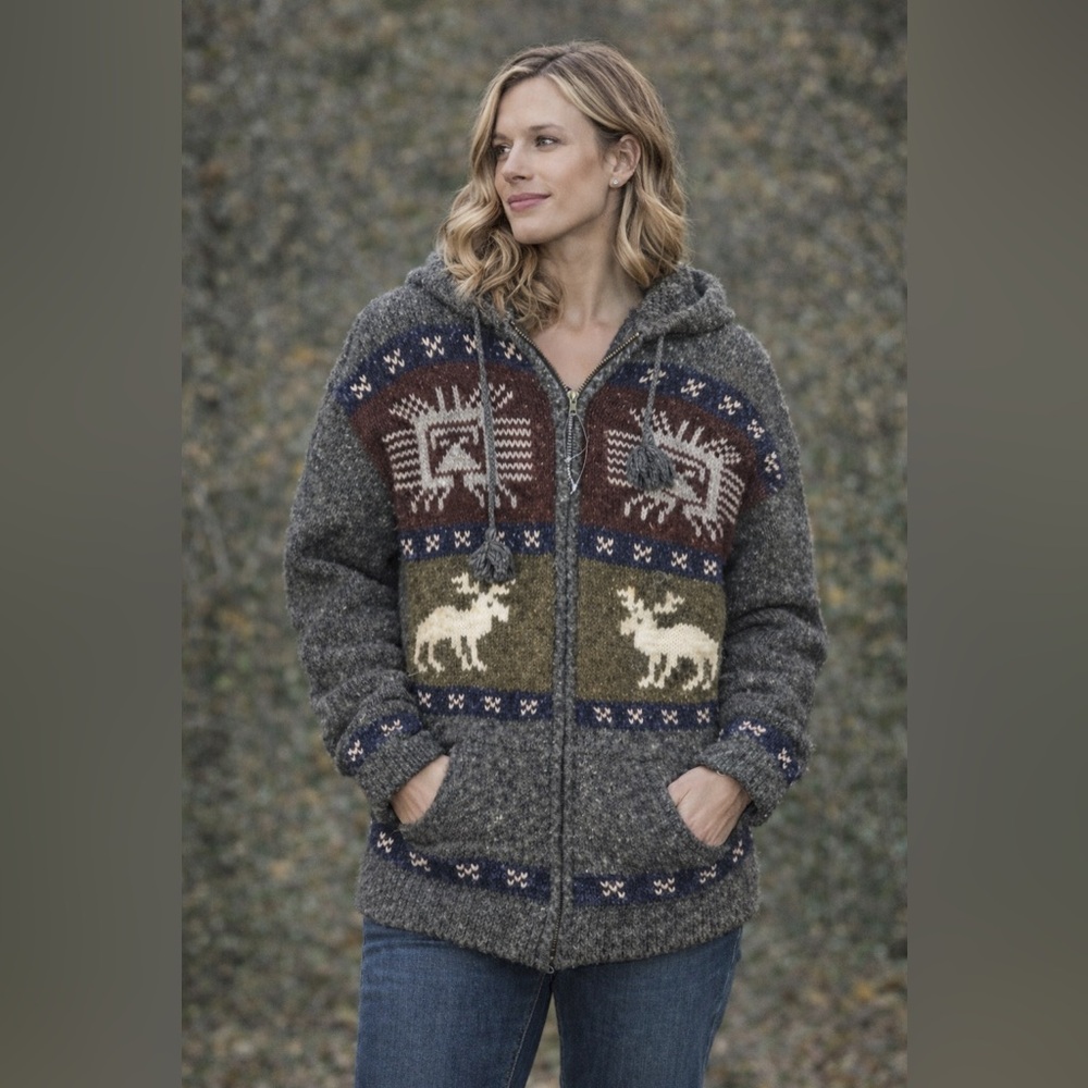 Gray and Brown 💯 wool sweater